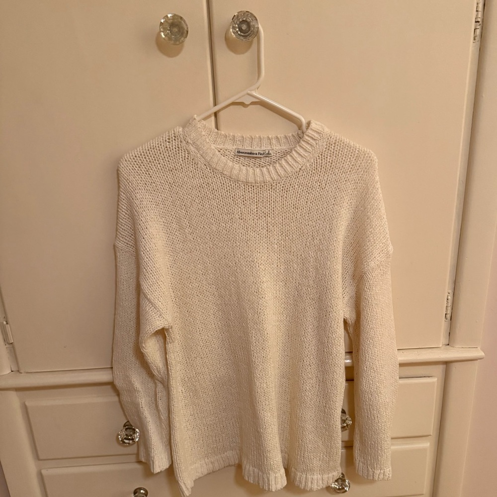 Abercrombie & Fitch Cream White Knit Crewneck Sweater Small